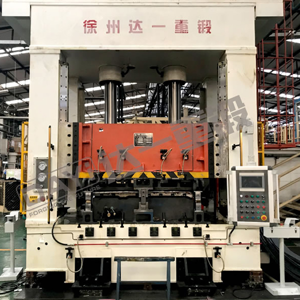 Interior Trim Molding Press